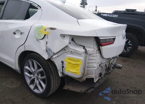 2019 Acura Ilx Standard z USA, uszkodzony, nr VIN 19UDE2F30KA000871